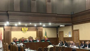 Mantan Staf Khusus Presiden Jokowi Beri Keterangan Dalam Sidang Mega Korupsi Chromebook Rp 21 Triliun